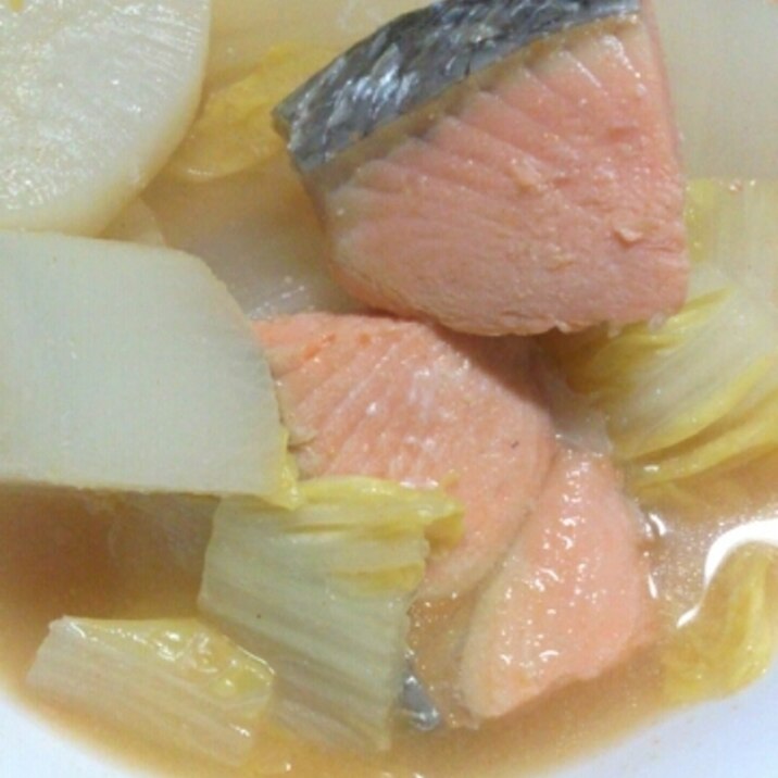 圧力鍋で☆塩鮭と大根のピリ辛味噌煮